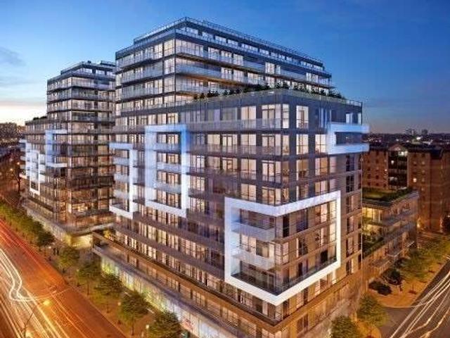 PH18 - 1030 King St W