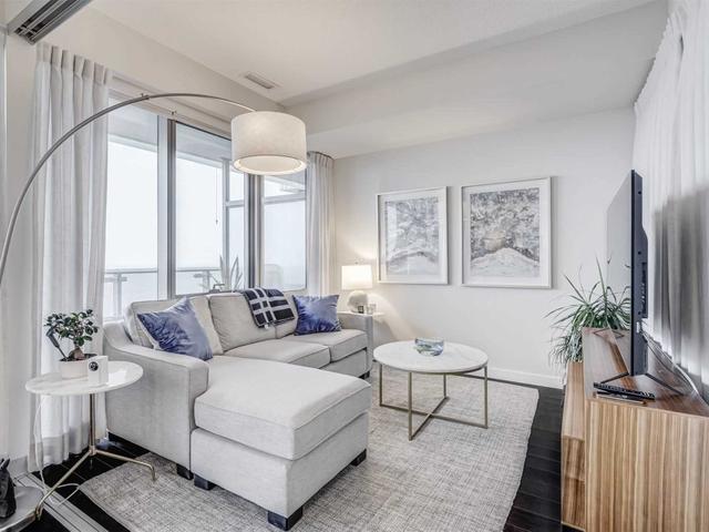 2609 - 390 Cherry St