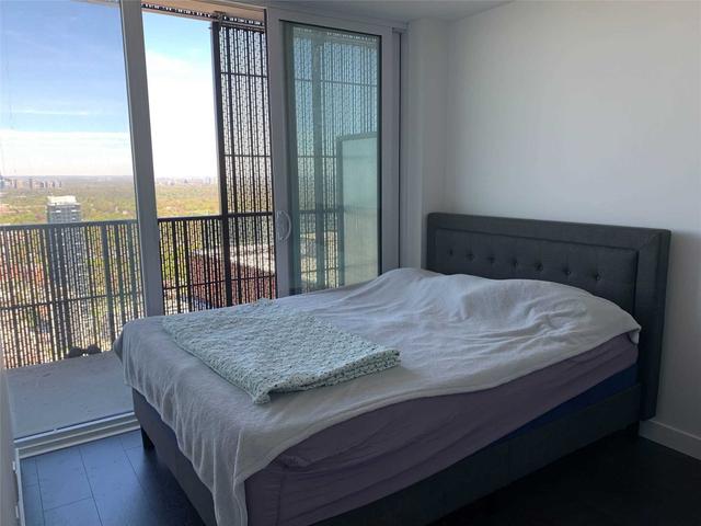 3707 - 8 Eglinton Ave E