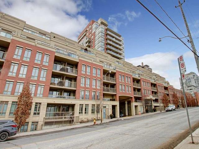 1008 - 900 Mount Pleasant Rd