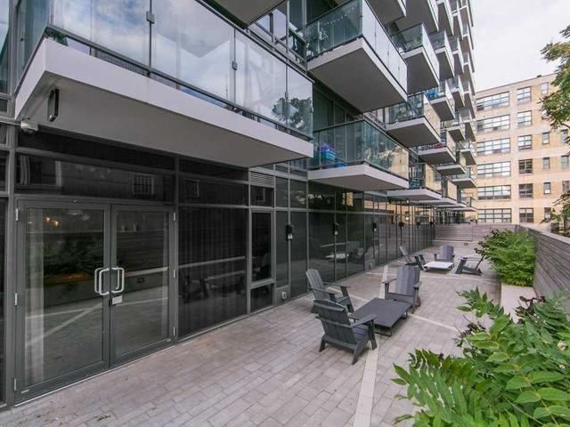 1102 - 435 Richmond St W