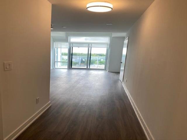 730 - 621 Sheppard Ave E