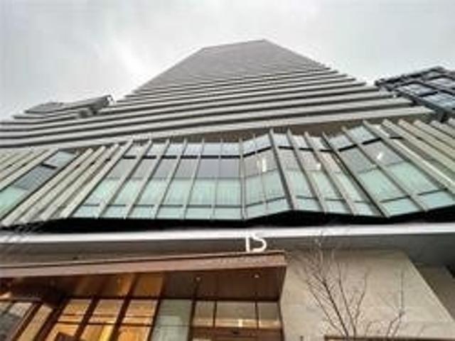 1810 - 15 Lower Jarvis St