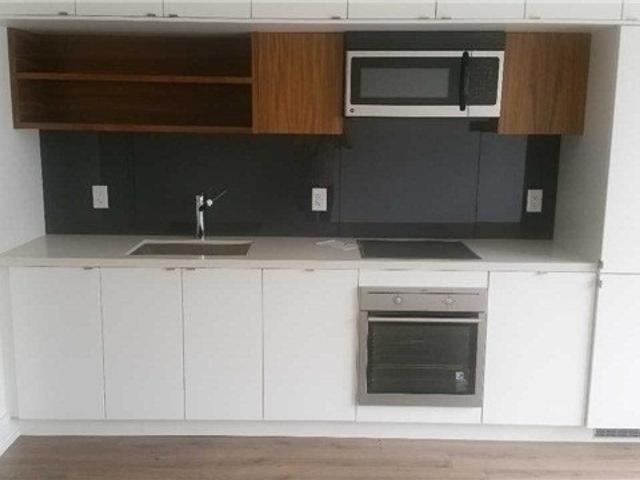 403 - 111 St Clair Ave W