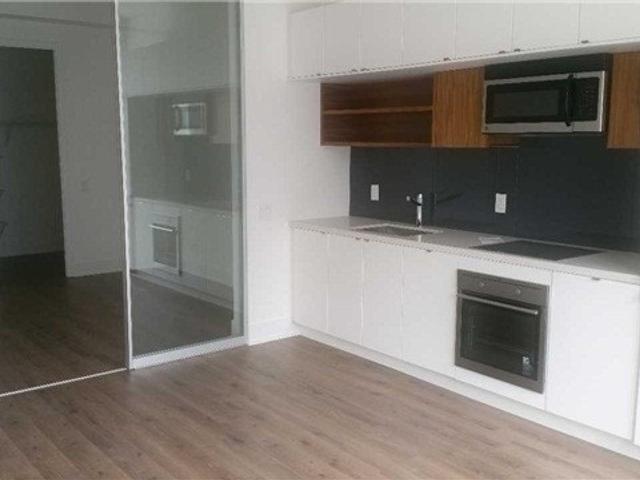 403 - 111 St Clair Ave W