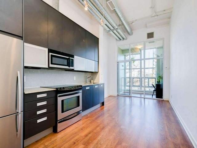 333 - 380 Macpherson Ave