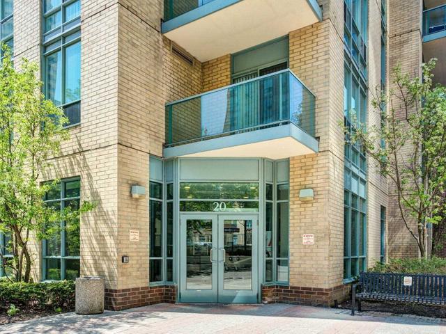 LPH01 - 20 Olive Ave