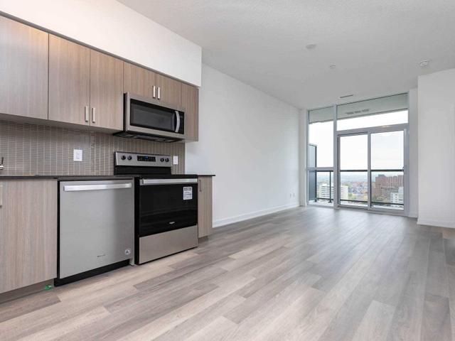 PH07 - 1603 Eglinton Ave W