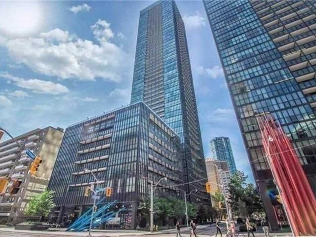 1509 - 101 Charles St E