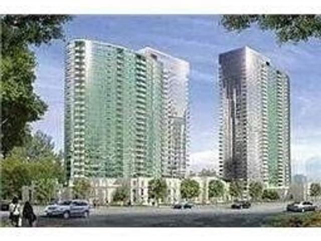 1527 - 25 Greenview Ave