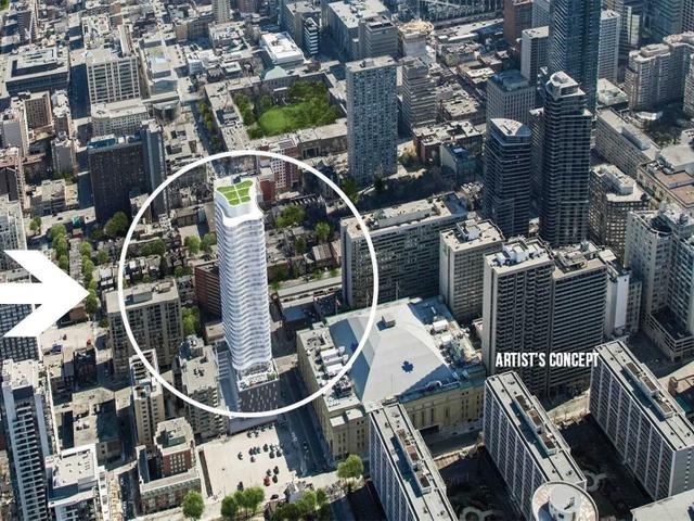 3305 - 403 Church St