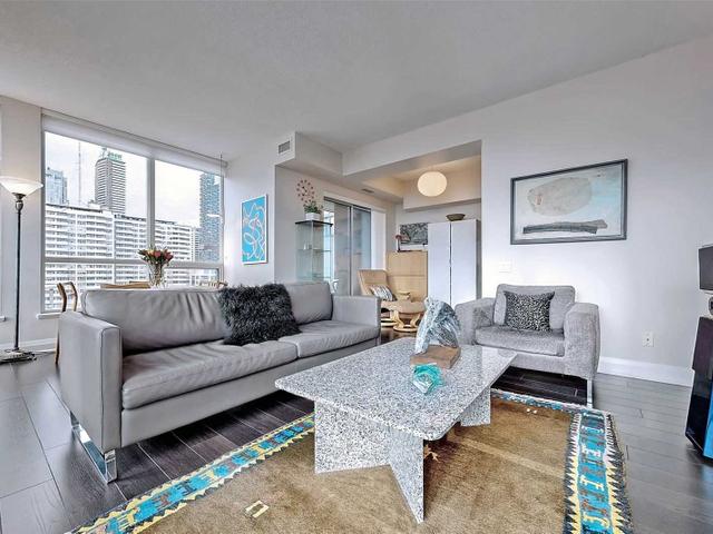 1707 - 83 Redpath Ave