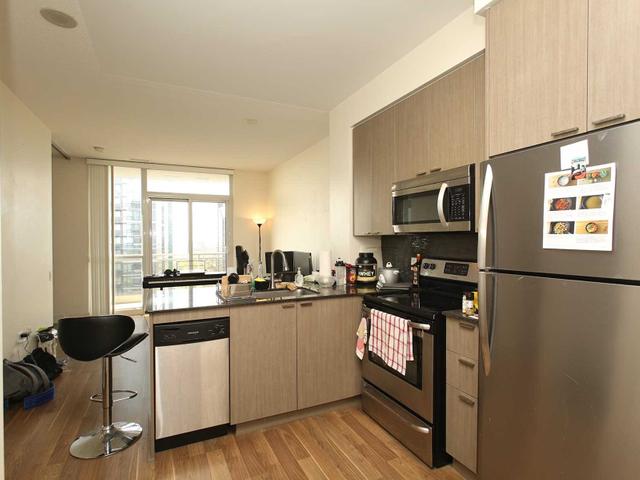 2601 - 23 Sheppard Ave E