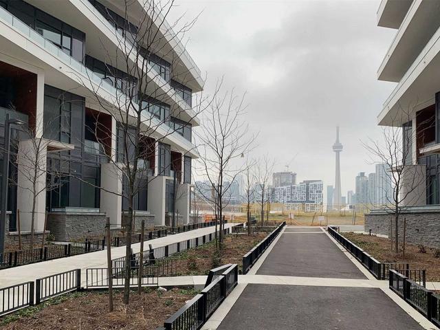 1107 - 50 Ordnance St