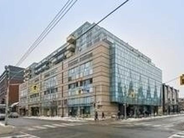 403 - 156 Portland St