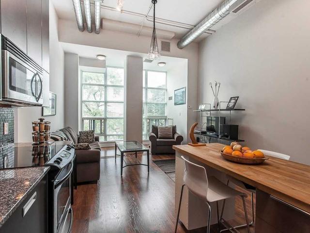 424 - 380 Macpherson Ave