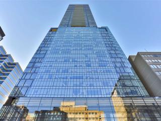 4815 - 488 University Ave