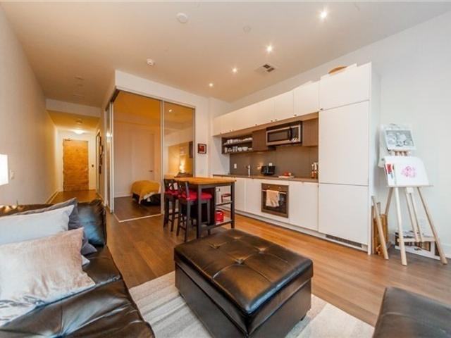 1503 - 111 St Clair Ave W