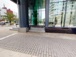 1610 - 352 Front St W