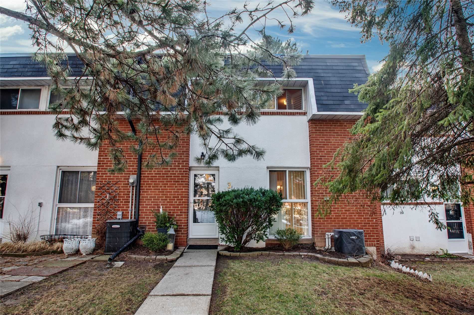 3 88 Henry Blvd, North York Sold, C5087063 Condos.ca