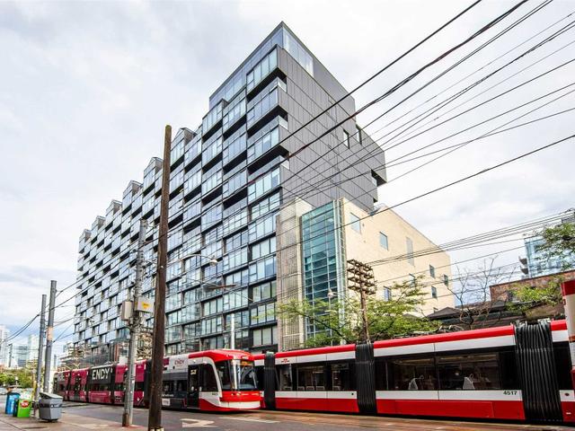 1317 - 629 King St W