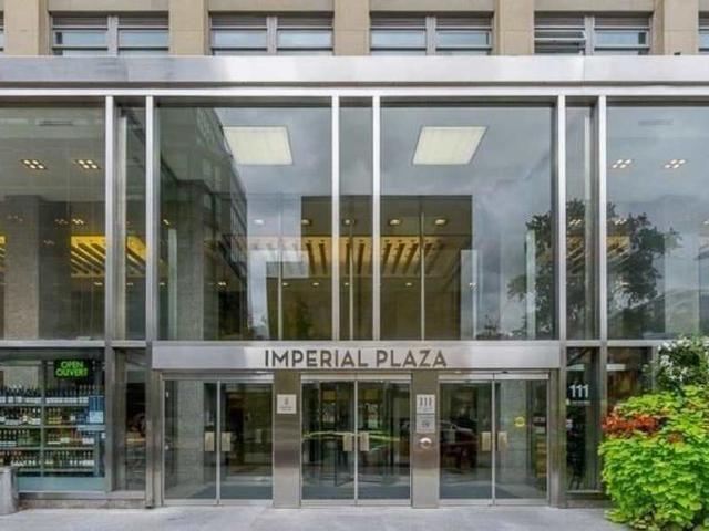 1123 - 111 St Clair Ave W