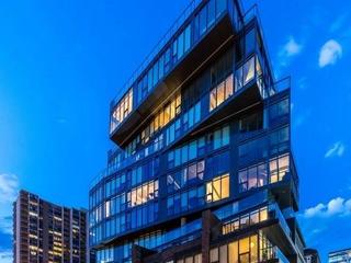 1008 - 15 Beverley St