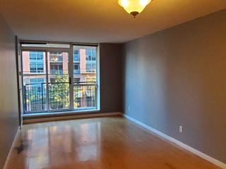 307 - 1000 King St W