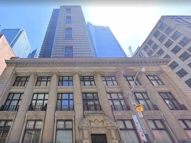 410 - 73 Richmond St W