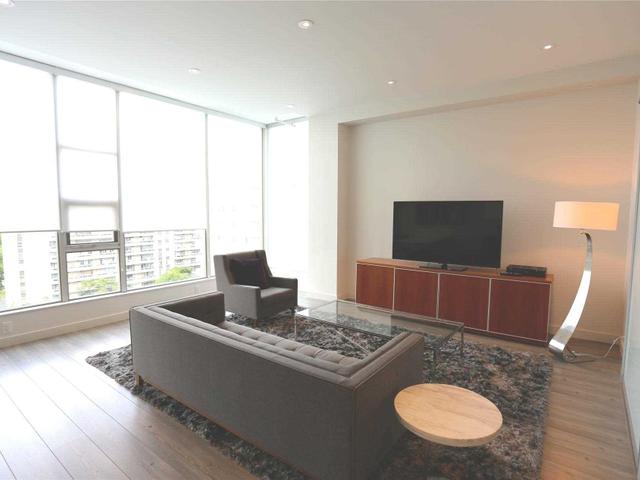 PH05 - 188 Eglinton Ave E