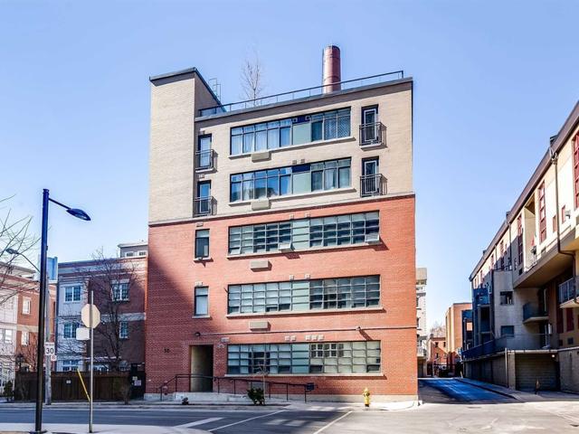 502 - 10 Wellesley Pl