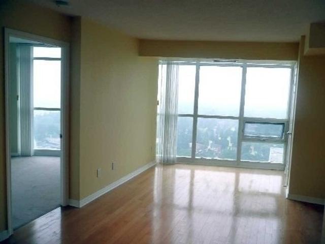 2306 - 30 Harrison Garden Blvd