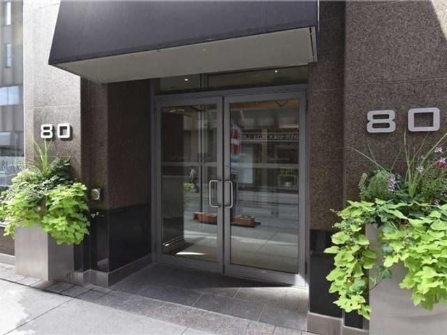 1101 - 80 Cumberland St