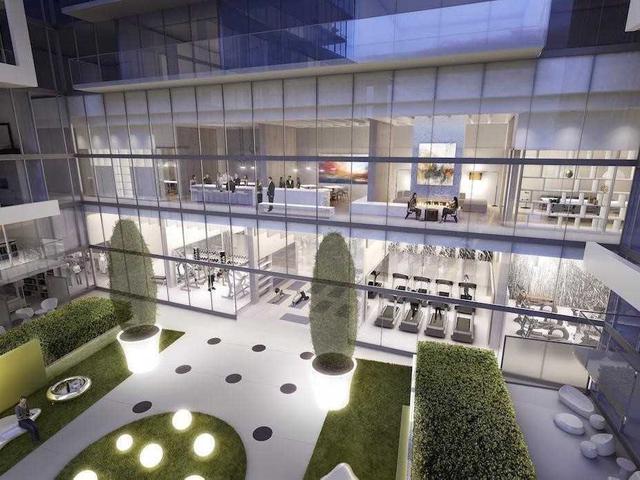 738 - 8 Hillsdale St