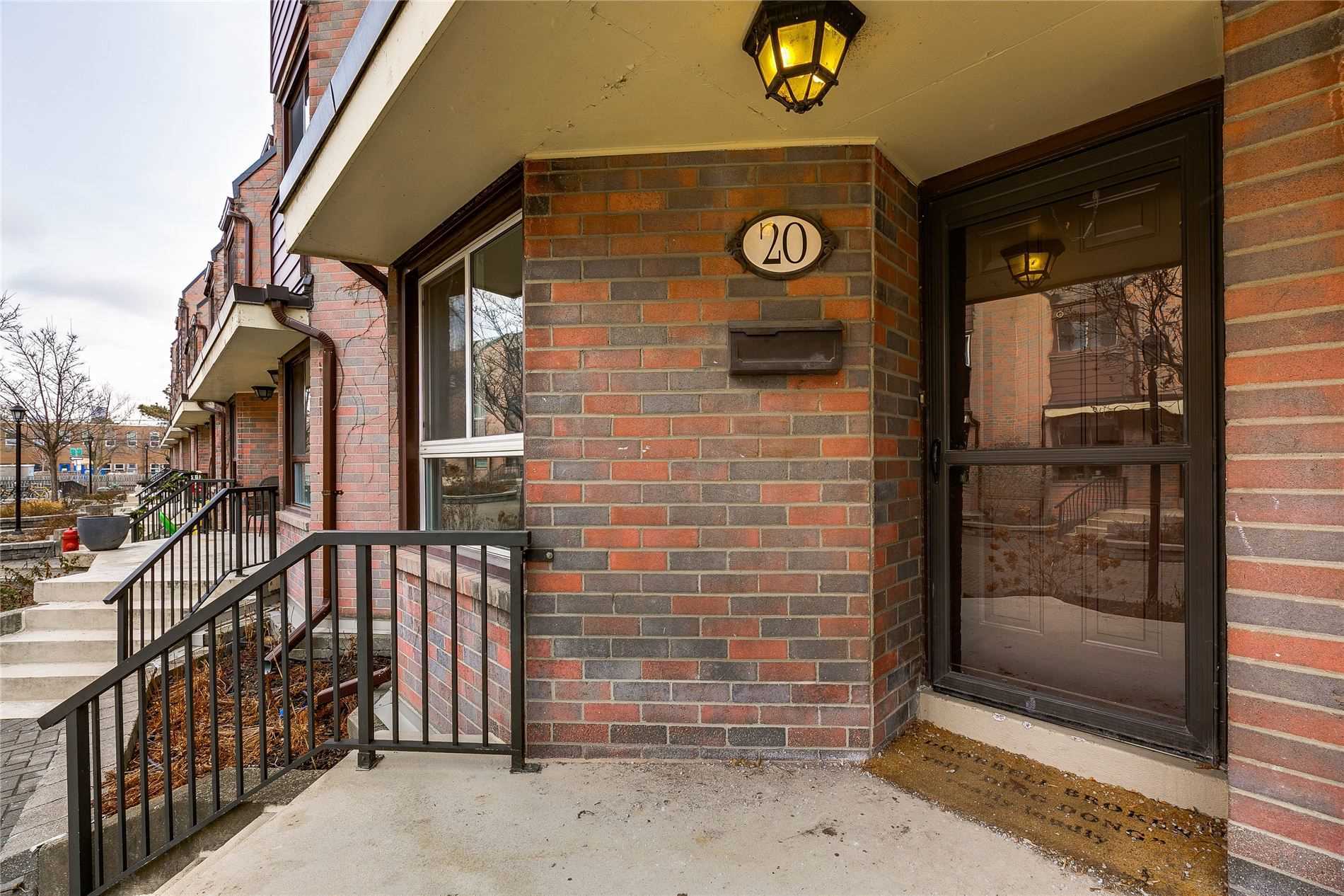 20 130 Clinton St, Toronto Leased, C5097289 Condos.ca