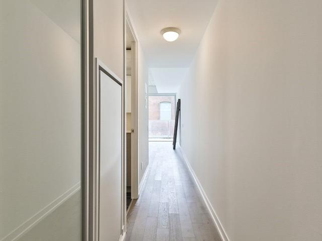 318 - 95 Bathurst St