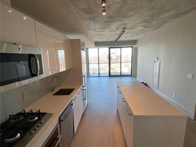 1209 - 608 Richmond St W