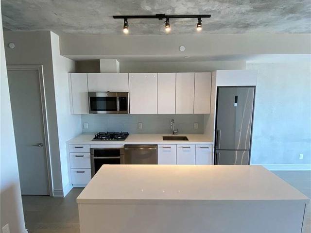 1209 - 608 Richmond St W