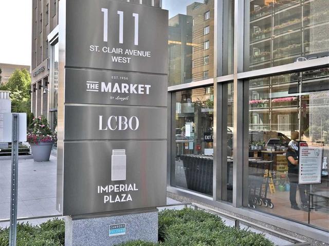 1625 - 111 St Clair Ave W