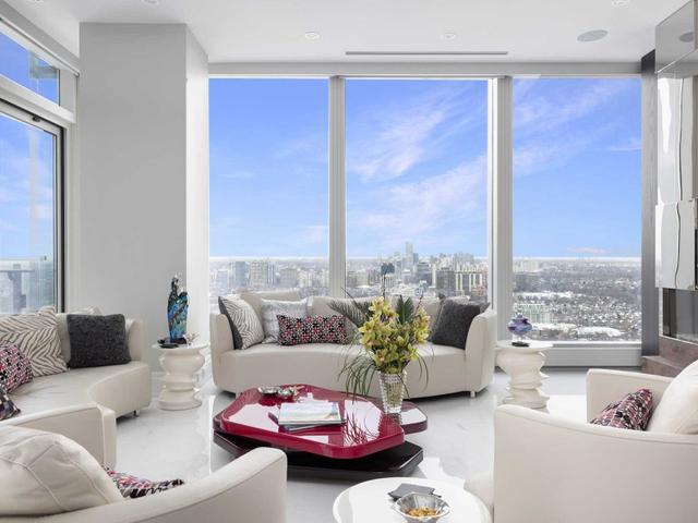 4001 - 50 Yorkville Ave