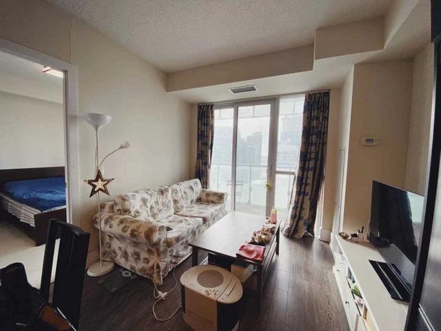 2201 - 300 Front St W