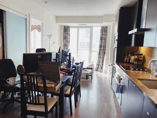 2201 - 300 Front St W