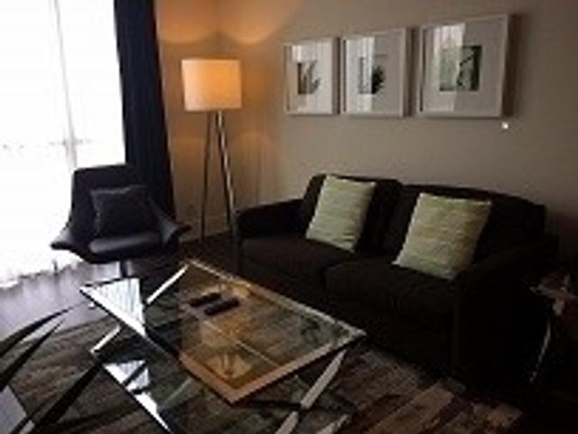 3707 - 300 Front St W