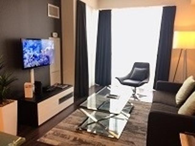 3707 - 300 Front St W