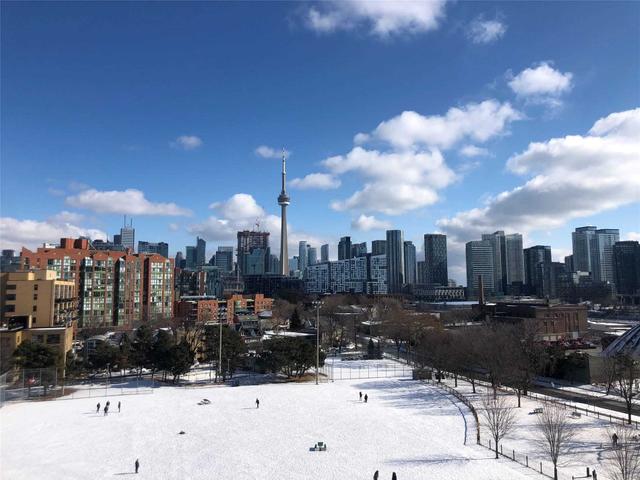 701 - 25 Stafford St