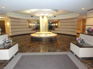 #406 - 95 Prince Arthur Ave