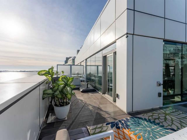 SPH1111 - 39 Queens Quay E