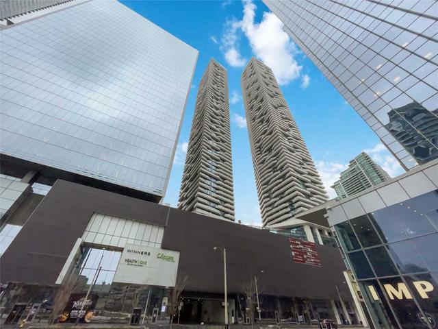 2502 - 88 Harbour St