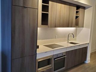 2013 - 101 Erskine Ave