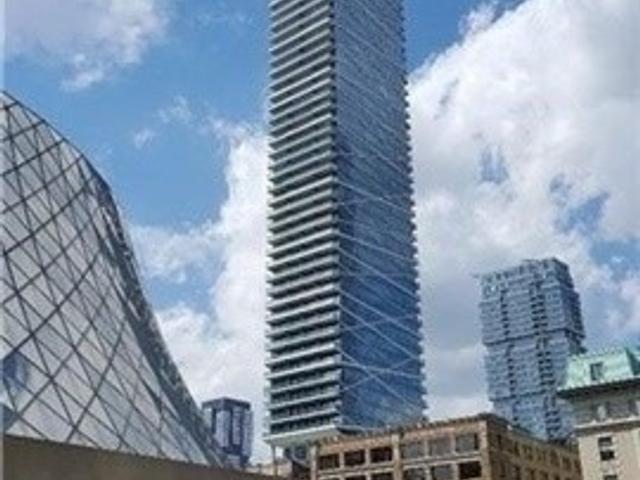 2506 - 224 King St W